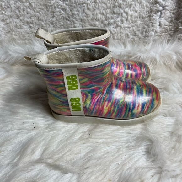 UGG Big Kids Classic Clear Mini Pixelate Boot Multi marble Color Boot girl SZ4.5 - Picture 1 of 9
